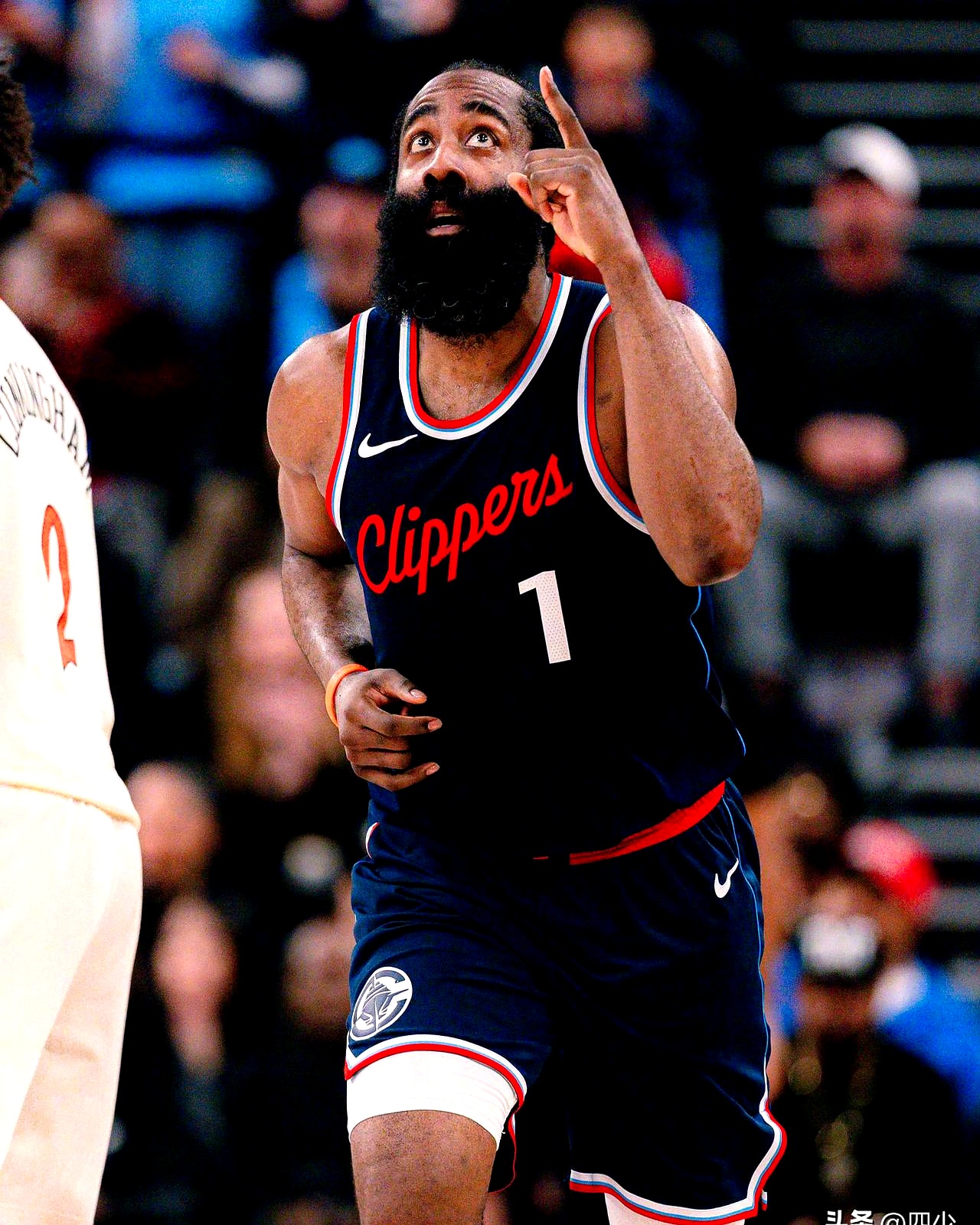 ayx体育赛事直播快船王牌球员创赛季得分新高，媒体热捧，更多有些介绍不断一样公司资源很多.