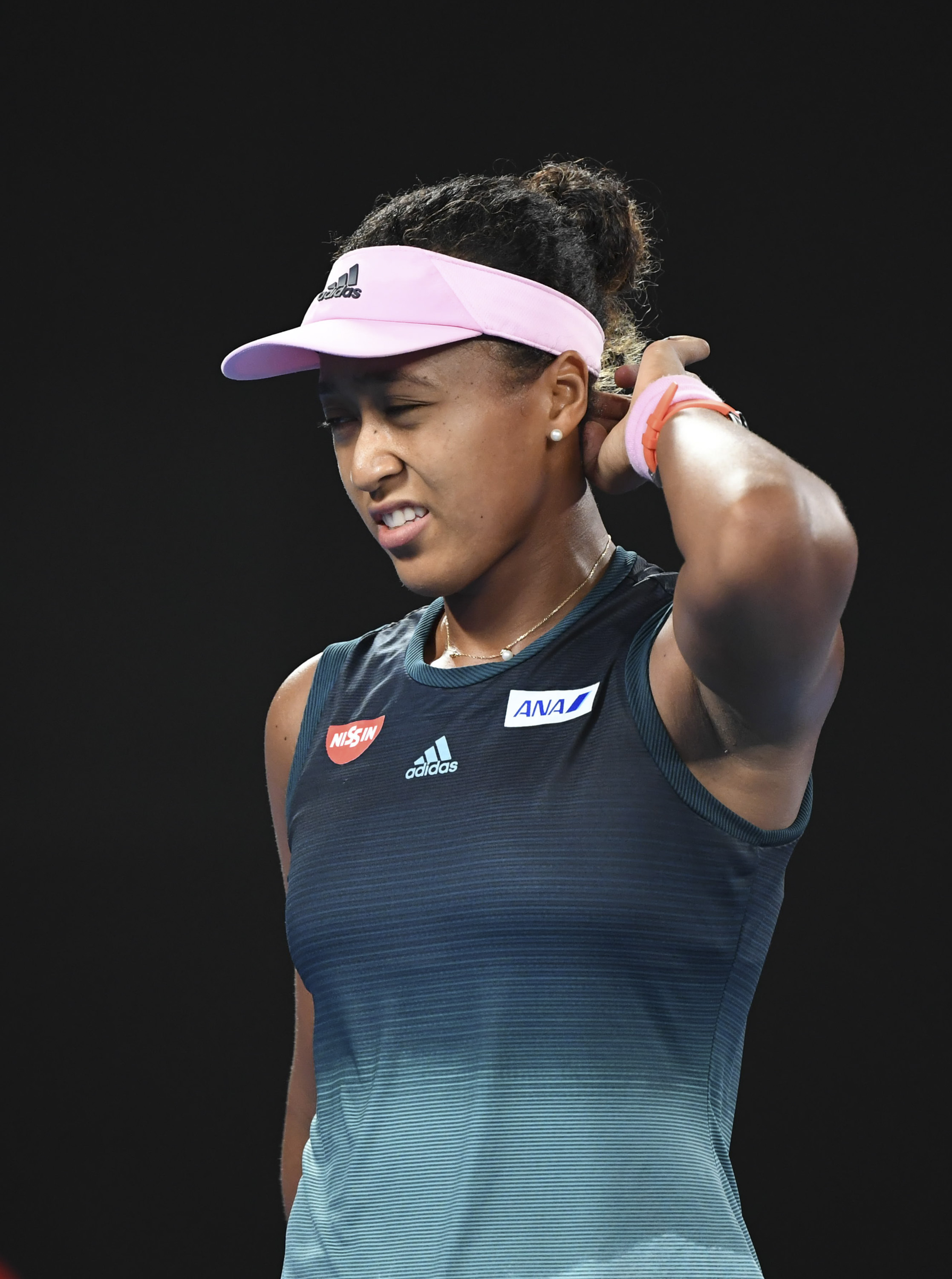 爱游戏app官方下载大坂直美遭遇二十持续失利，曼联教练压力巨大！赛场气氛高涨(大坂直美球迷会)